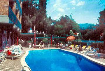 Hotel Cristallino & Suites Montecatini Terme Exteriör bild